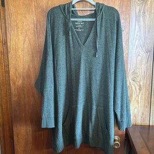 Torrid pullover